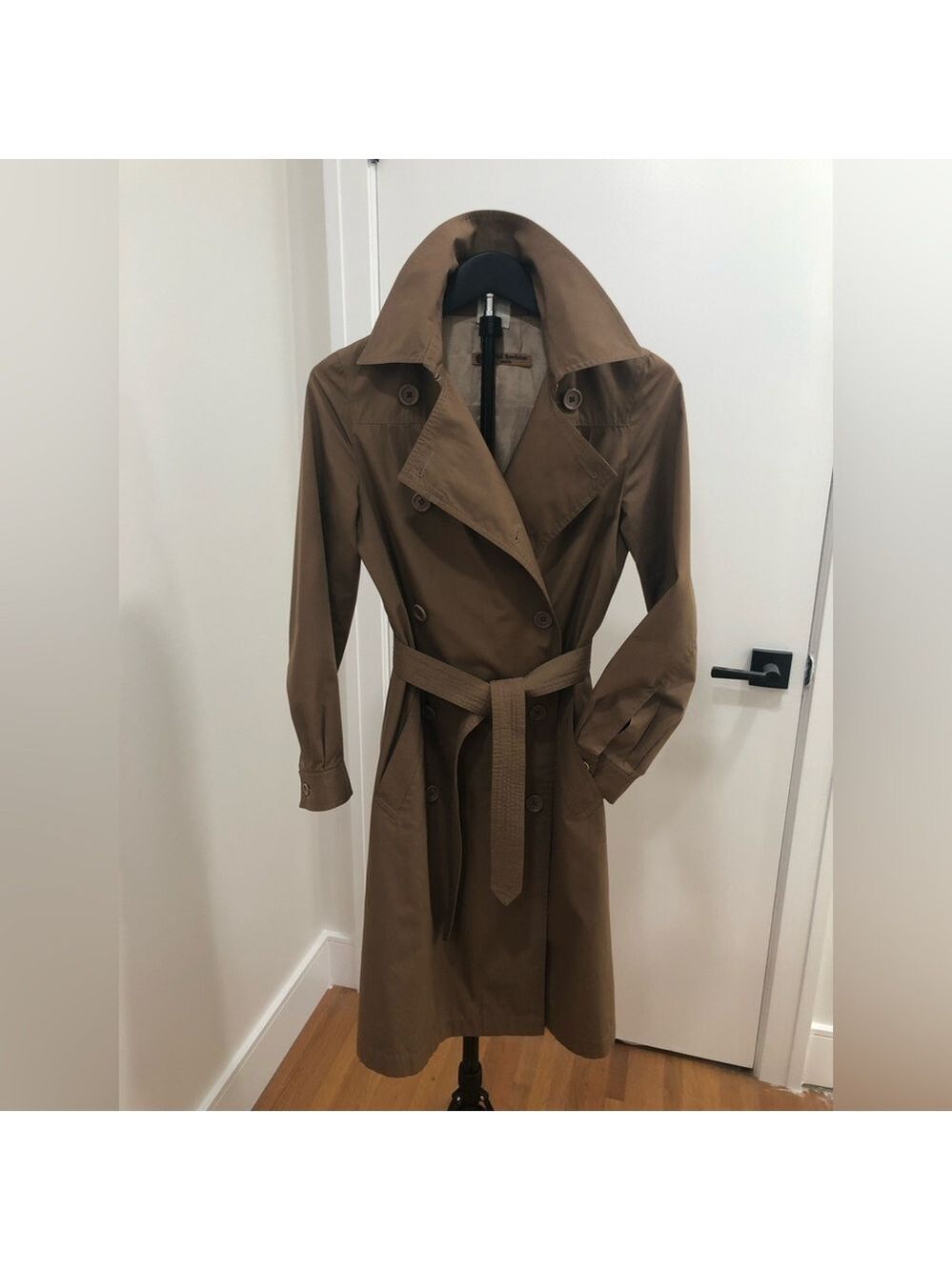 508.Daniel Hechter Paris Tan Trench Coat